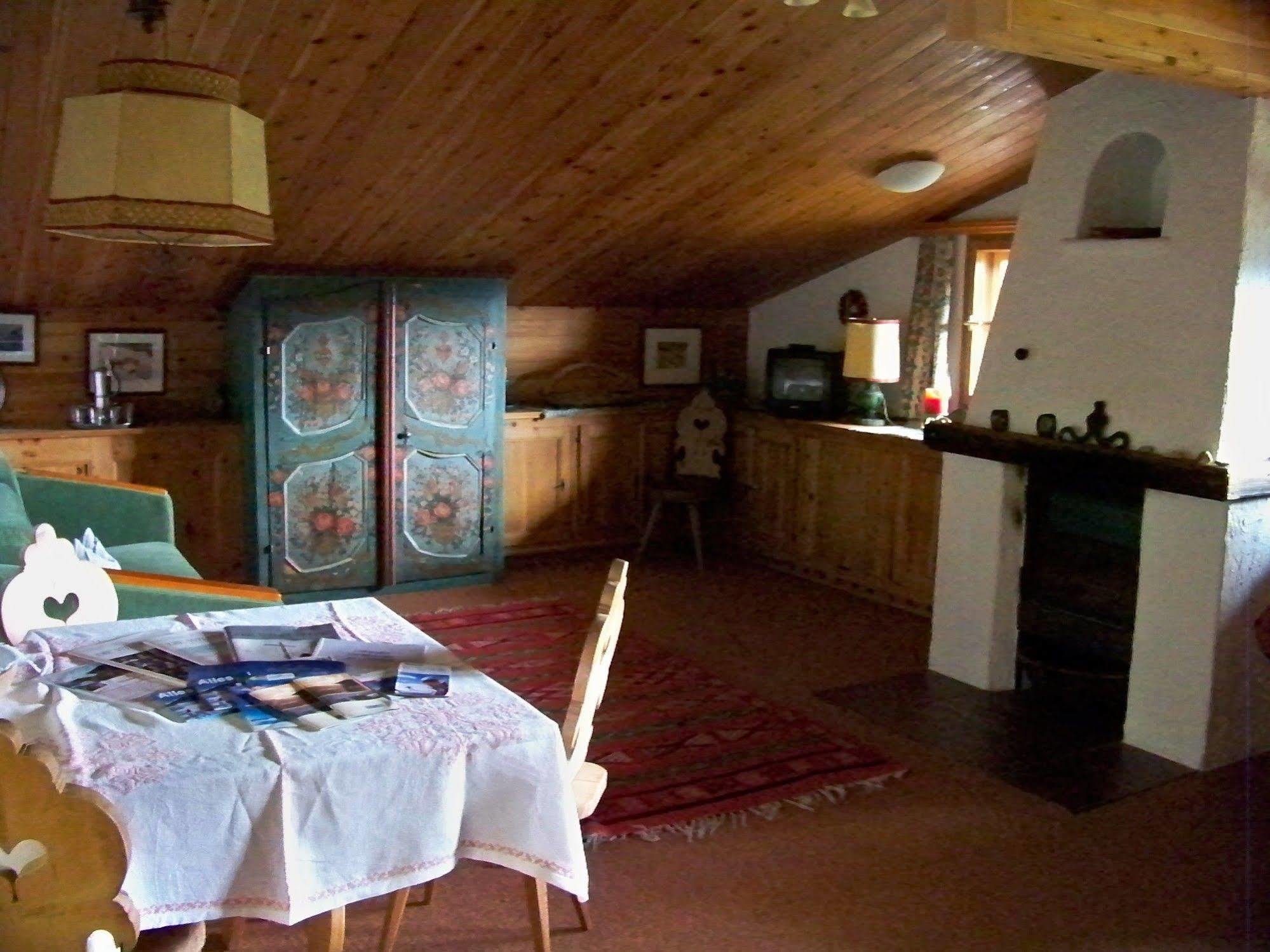 Gaestehaus Bichl Umhausen Luaran gambar
