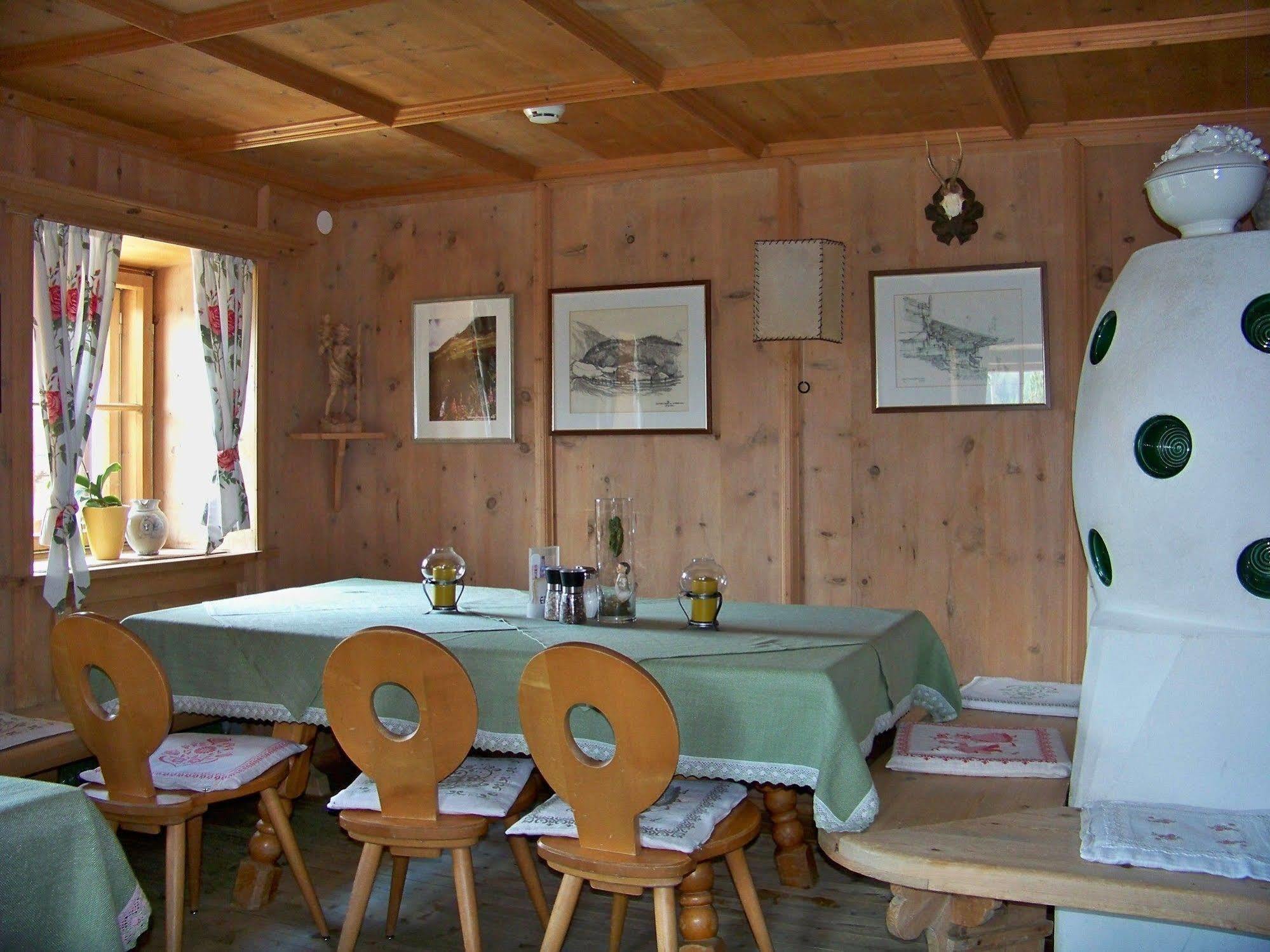 Gaestehaus Bichl Umhausen Luaran gambar